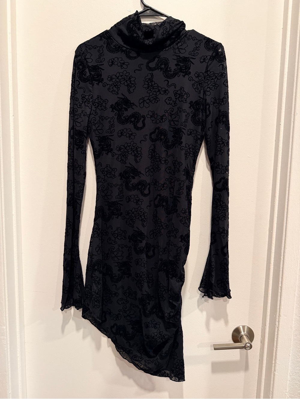 SHEIN Black Velvet Dragon Print Turtleneck Long Sleeve Dress